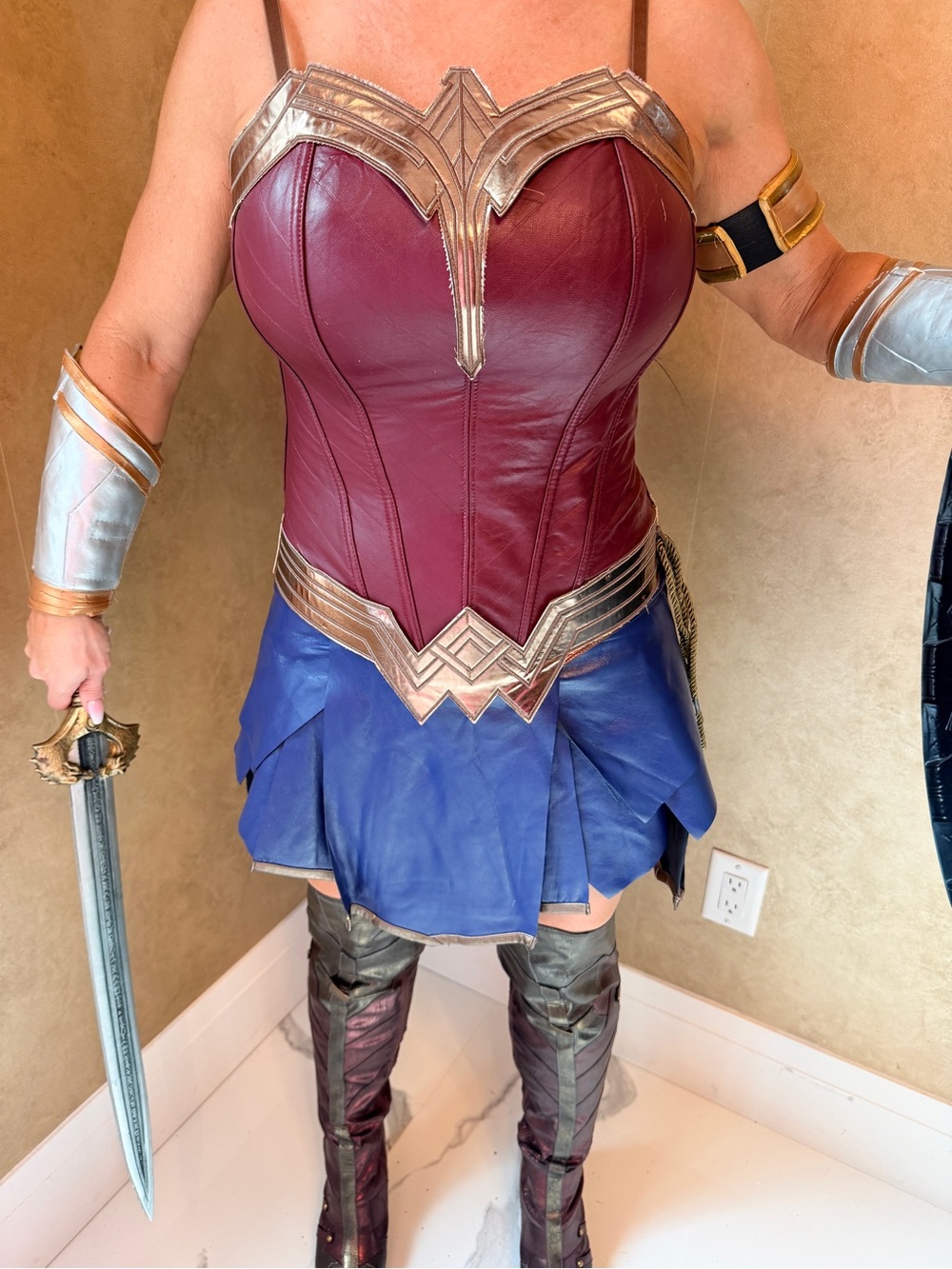 Wonder Woman - Gal Got Costume with shield, sword and boots (size 9)